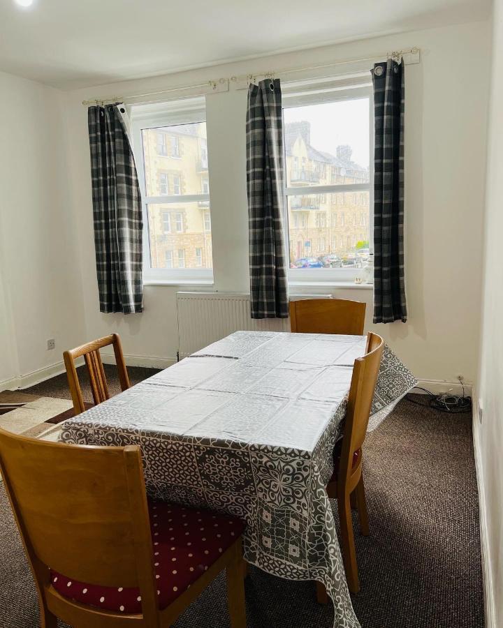 Simple 2Bed Flat In Edinburgh. Apartamento Exterior foto